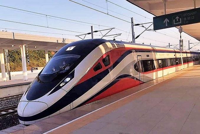 Vientiane to Luang Prabang Train Guide: Stations & Boarding
